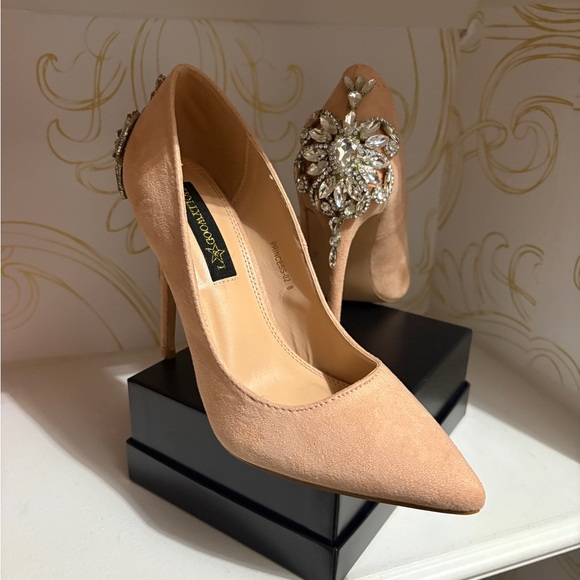 Shoes - Embellished pink suede pump heels